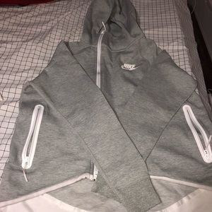 Women’s Nike sport wear tech fleece
